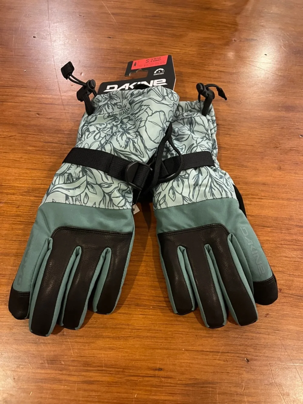 Dakine Fleetwood Gore-Tex Winter Gloves Poppy Iceberg Black Women’s Size Small